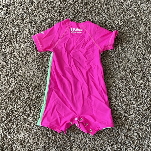 NWOT Speedo Swimsuit - Picture 4 of 4